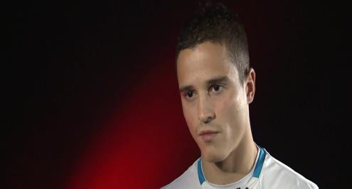 ستوك سيتي يستبعد أفيلاي لـ"تأثيره السيئ" على زملائه